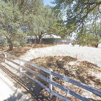 675 S Vine St, Paso Robles, CA 93446