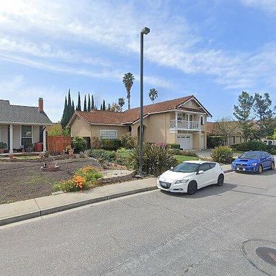 686 Los Pinos Ave, Milpitas, CA 95035