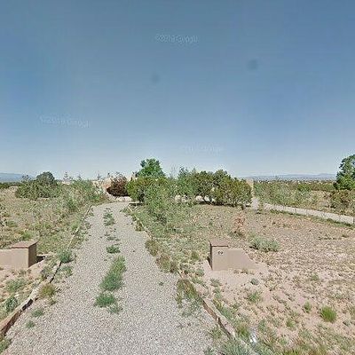 69 Condesa Rd, Santa Fe, NM 87508