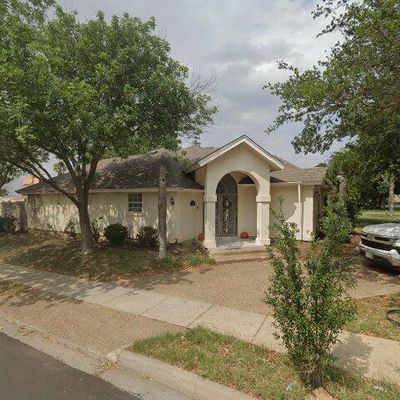 702 Northstar Dr, Laredo, TX 78045