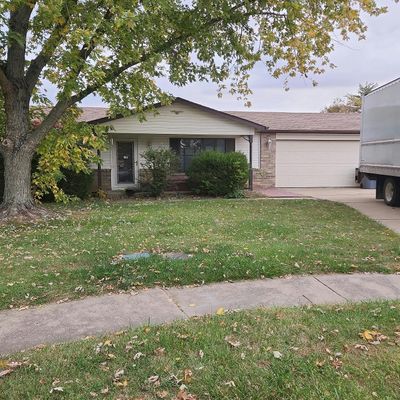 10 Kirk Ct, O Fallon, MO 63366