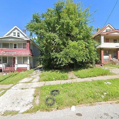 10417 Mount Auburn Ave, Cleveland, OH 44104