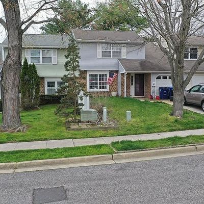 106 Banwell Ln, Mount Laurel, NJ 08054