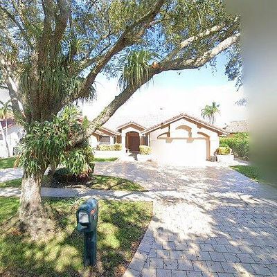 10721 Nw 5 Th St, Plantation, FL 33324