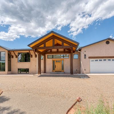 79 Lois Ln, Sandia Park, NM 87047