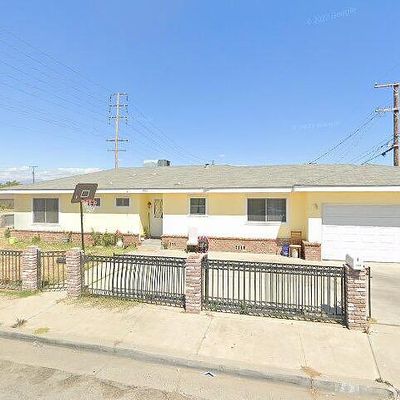 790 N Cottage St, Porterville, CA 93257