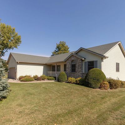 800 Jefferson Ave Sw, Eyota, MN 55934