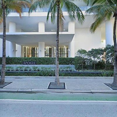 800 S Pointe Dr #602, Miami Beach, FL 33139