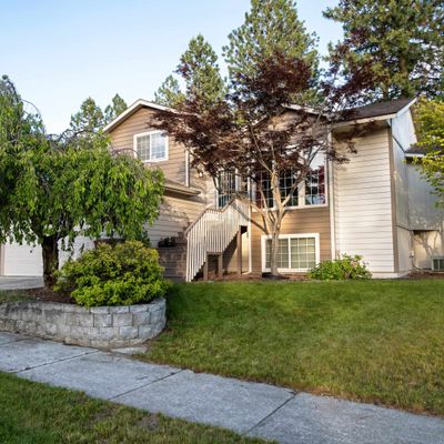 8010 N Stephanie St, Spokane, WA 99208