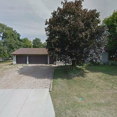 807 Central Ave S, New Prague, MN 56071