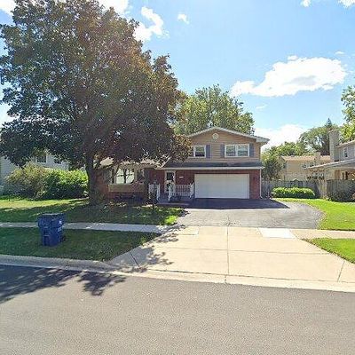 807 61 St St, Downers Grove, IL 60516