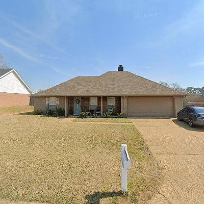 807 Pin Oak Pl, Pearl, MS 39208