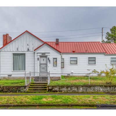 808 N 6 Th Ave, Kelso, WA 98626