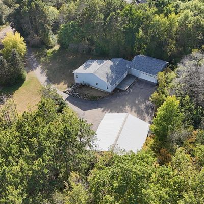 810 Badlands Rd, Hudson, WI 54016