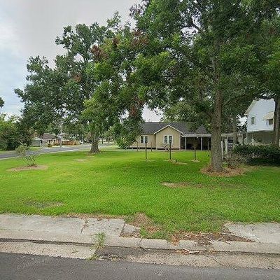 811 N Avenue I, Crowley, LA 70526