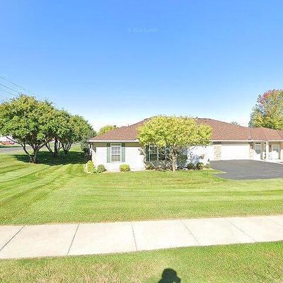 812 Roundhouse St, Shakopee, MN 55379