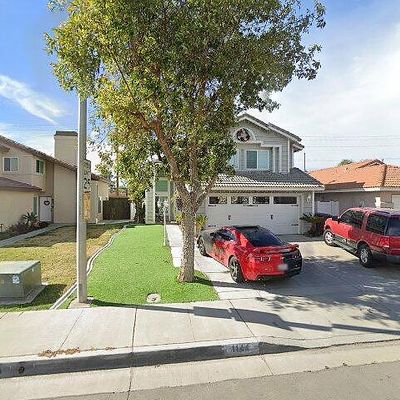 1144 Dolphin Dr, Perris, CA 92571