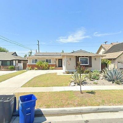 11831 Paseo Bonita, Los Alamitos, CA 90720