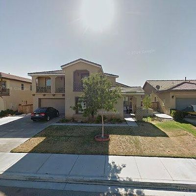 11923 Garret Ln, Victorville, CA 92392