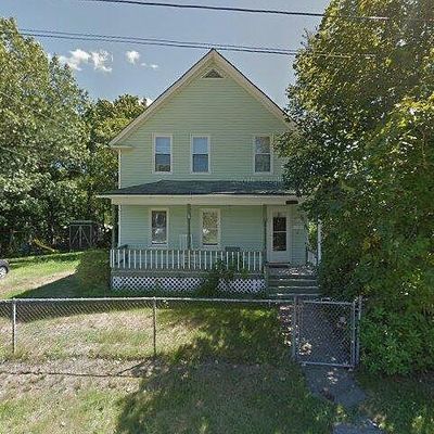 12 Central Ave, Sanford, ME 04073