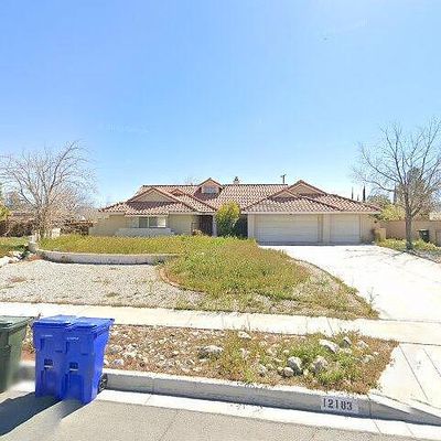 12183 Iroquois Rd, Apple Valley, CA 92308