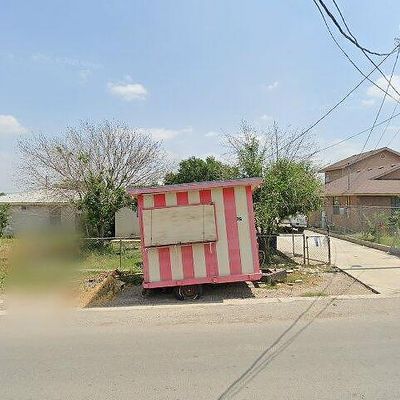 124 Ranchitos Rd, Eagle Pass, TX 78852