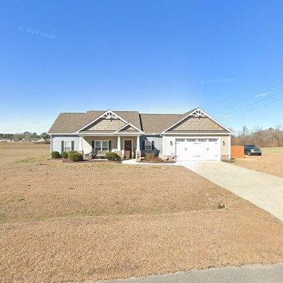 111 Blackwater Ct, Princeton, NC 27569