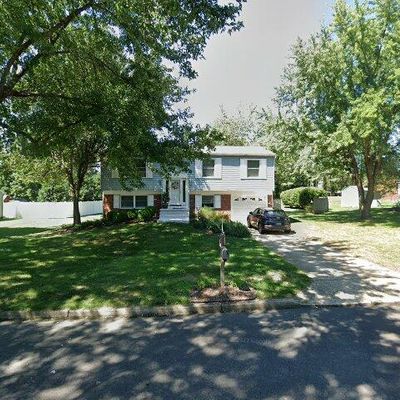 111 Coachman Dr, Bordentown, NJ 08505