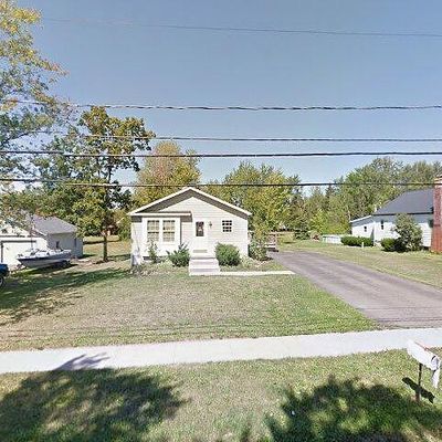 111 Grove St, Angola, NY 14006