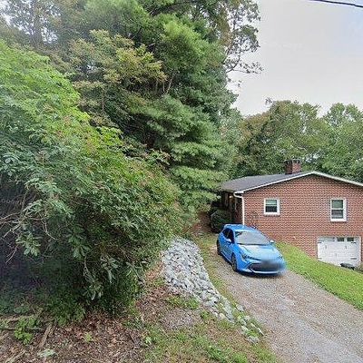 112 Hub Brown Rd, Boone, NC 28607