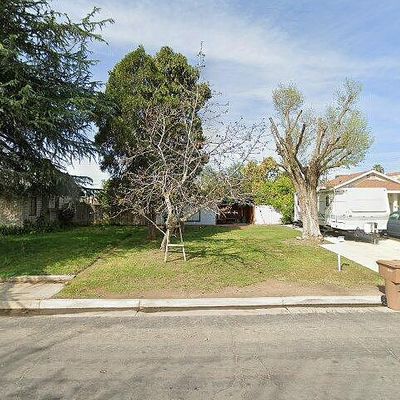 1402 Castaic Ave, Bakersfield, CA 93308