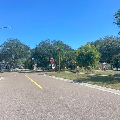 1416 40 Th Ave N, Saint Petersburg, FL 33703