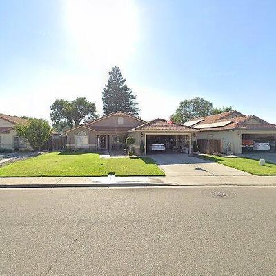 1425 Fairway Dr, Atwater, CA 95301