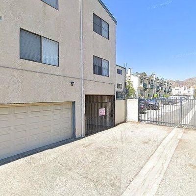 14325 Foothill Blvd, Sylmar, CA 91342