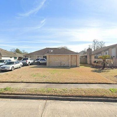 12818 Hidden Castle Dr, Houston, TX 77015