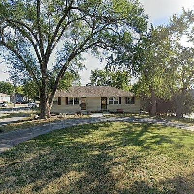 12907 W 61 St St, Shawnee, KS 66216