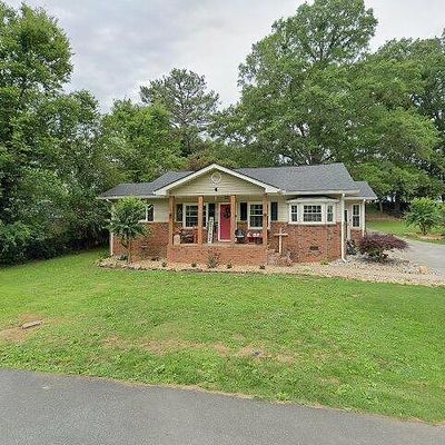 130 Mckenzie St, Adairsville, GA 30103