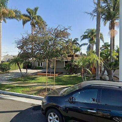 16352 Golden Gate Ln, Huntington Beach, CA 92649