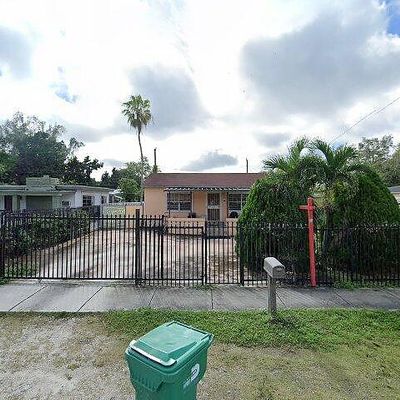 1640 Nw 113 Th Ter, Miami, FL 33167