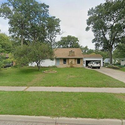 1692 W Norton Ave, Norton Shores, MI 49441