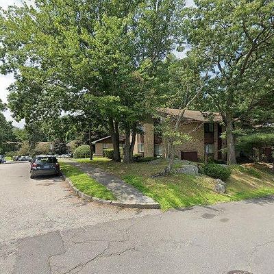 177 Kennedy Dr, Bridgeport, CT 06606