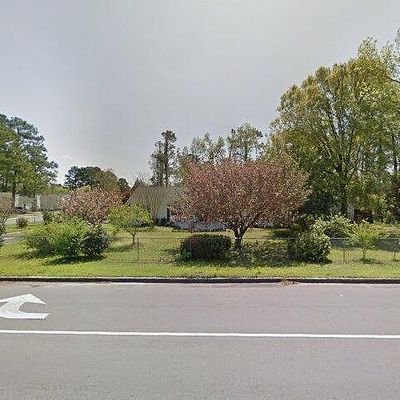 1490 Simmons St, New Bern, NC 28560