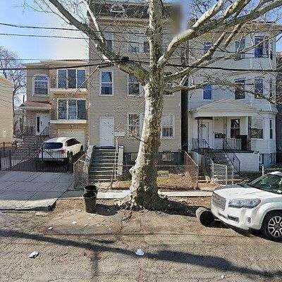 15 20 Th Ave, Irvington, NJ 07111