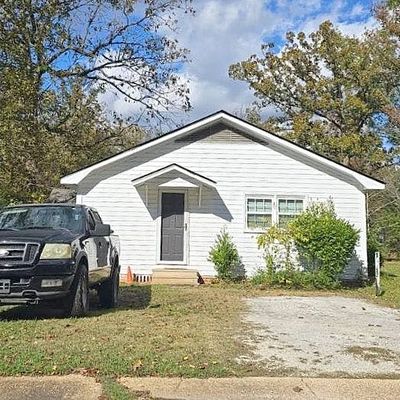 151 S Cannon Ave, Sylacauga, AL 35150