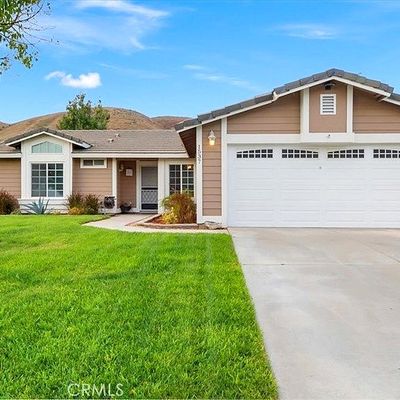 1537 Brookfield Ct, San Bernardino, CA 92407