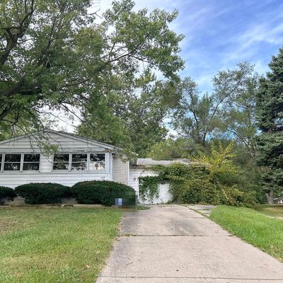 157 Raymond St, Pontiac, MI 48342