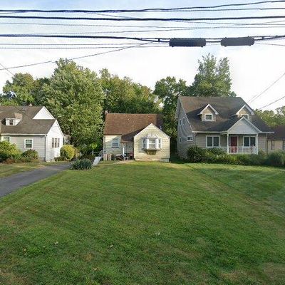 20 Fern River Rd, Wayne, NJ 07470