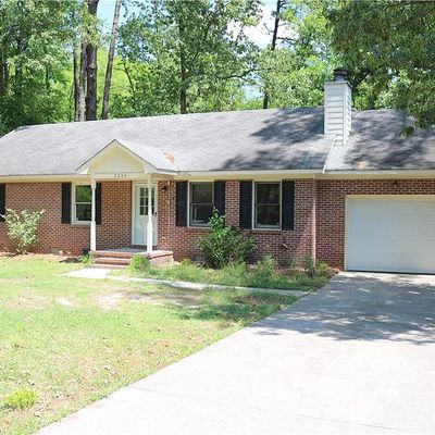 2004 Christopher Way, Fayetteville, NC 28303