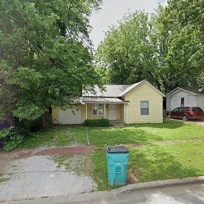 2007 N Travis Ave, Springfield, MO 65803