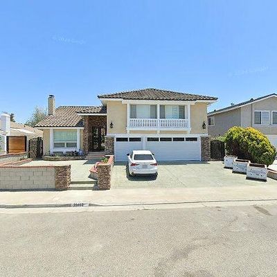 20462 Whitetree Cir, Huntington Beach, CA 92646